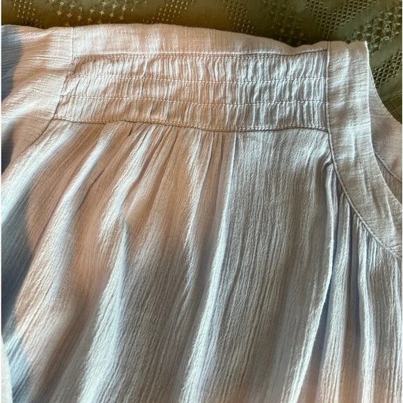 Loft light blue swing top large button down with stitched shoulders and back - Picture 2 of 7